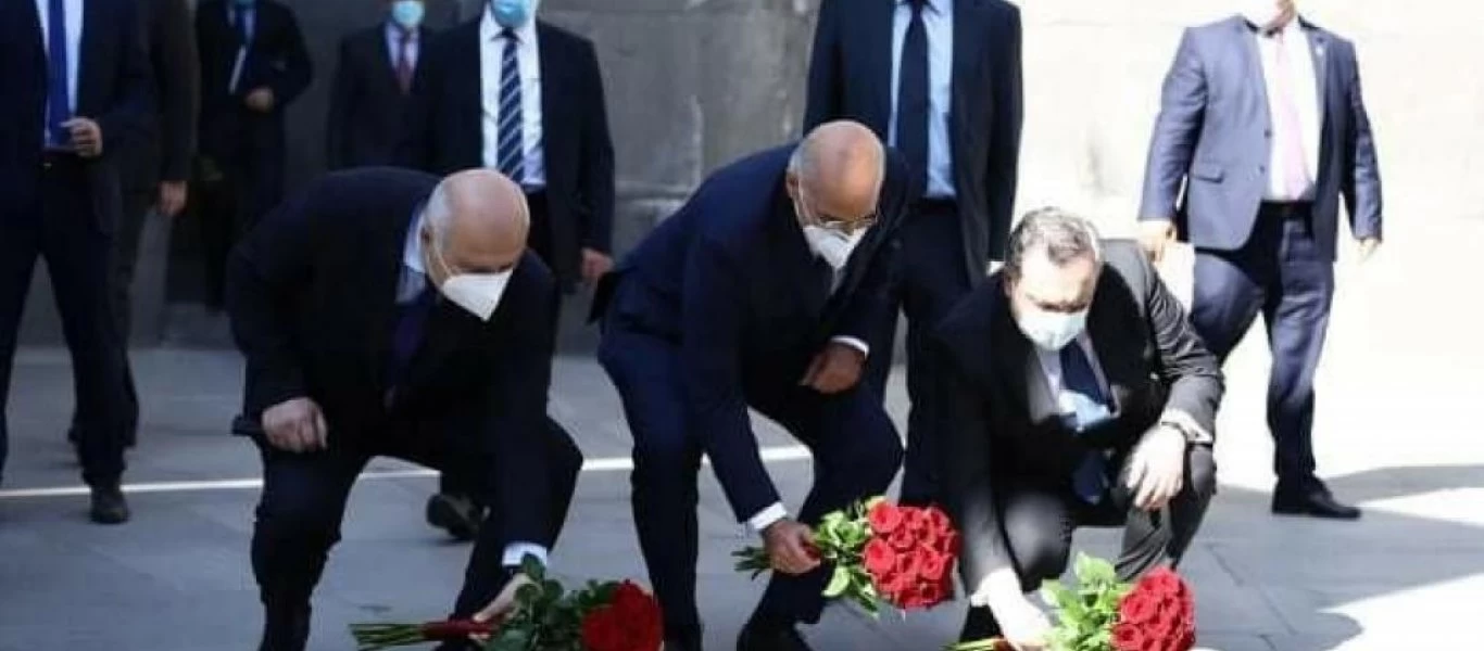 Yeni Safak: Προκλητική η ενέργεια του Ν.Δένδια να καταθέσει στεφάνι στο Μνημείο της Γενοκτονίας των Αρμενίων (φώτο)